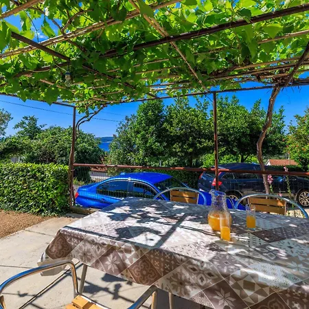 Jadranka Apartment Dramalj