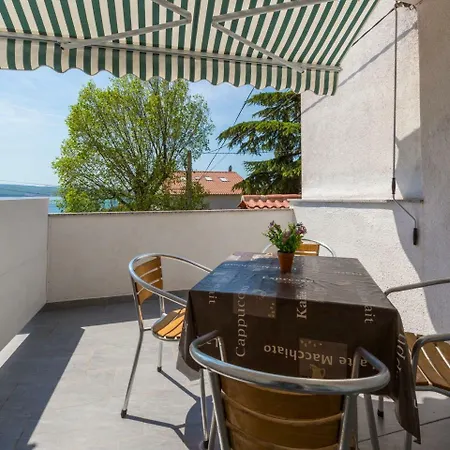 Jadranka Apartment Dramalj