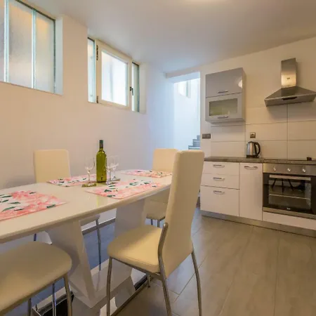 Jadranka Apartment